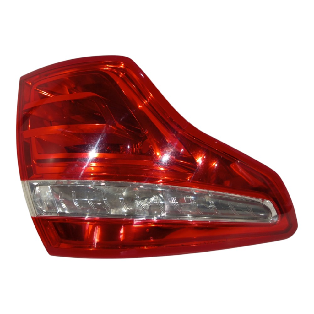 Lanterna Traseira Esquerda Citroen C4 Picasso 2006 A 2013 Esquerdo/motorista Vermelho 2