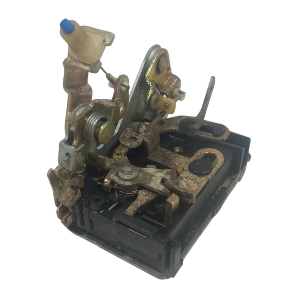 Fechadura Manual Traseira Esquerda Vw Gol G3 1999 A 2005 4