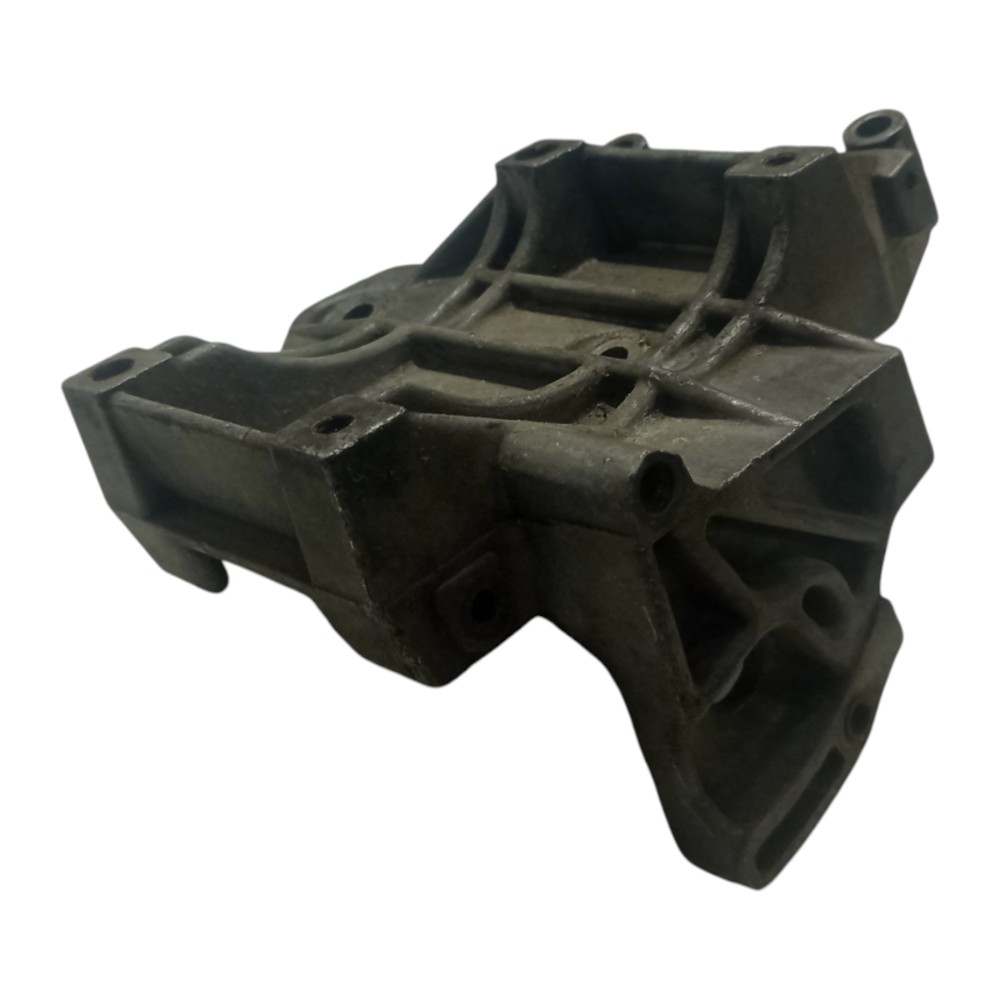 Suporte Compressor Ar Condicionado Vw Passat 1996 A 2000 7