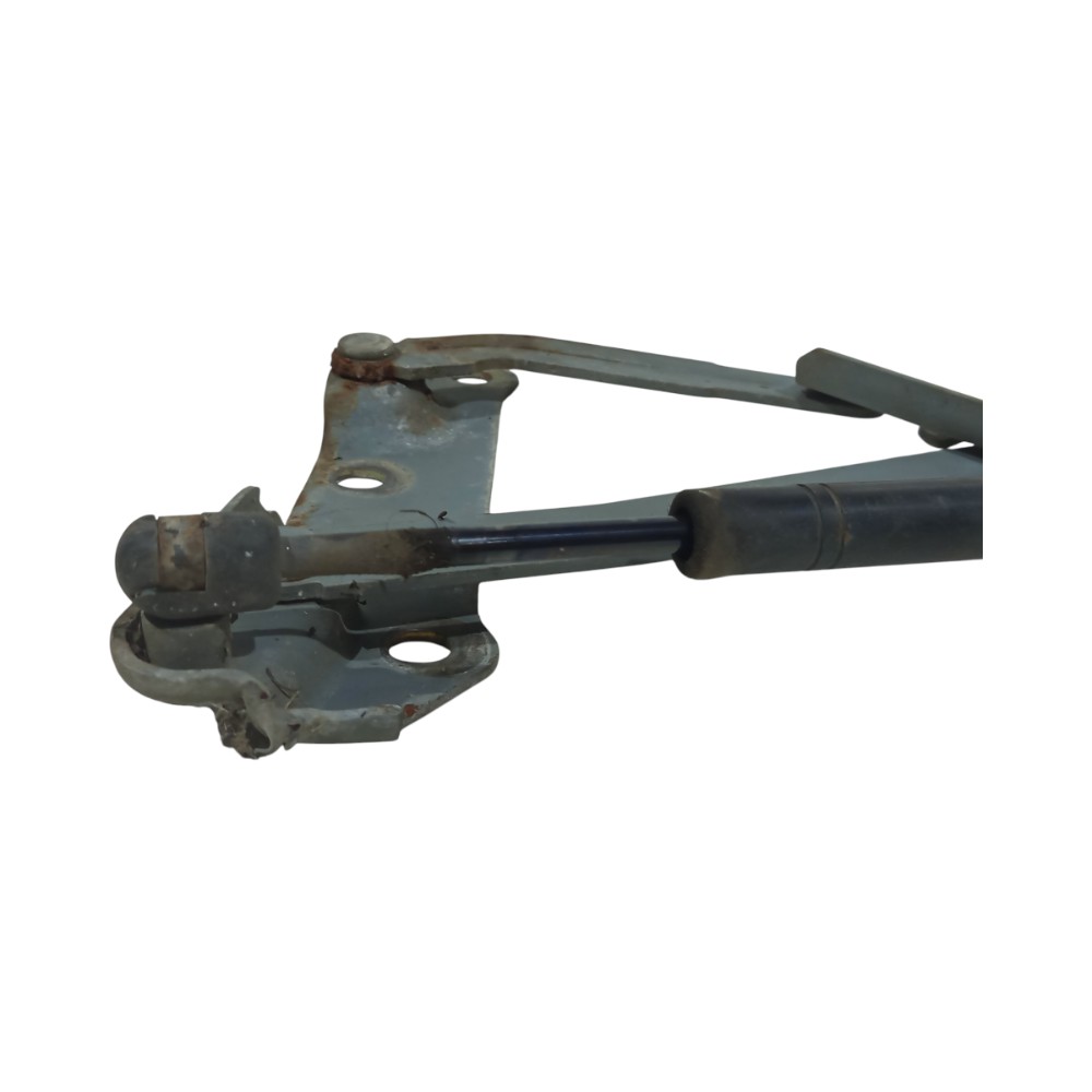 Dobradiça Esquerda Capô Gm Vectra 1997 1998 1999 2000 A 2005 7