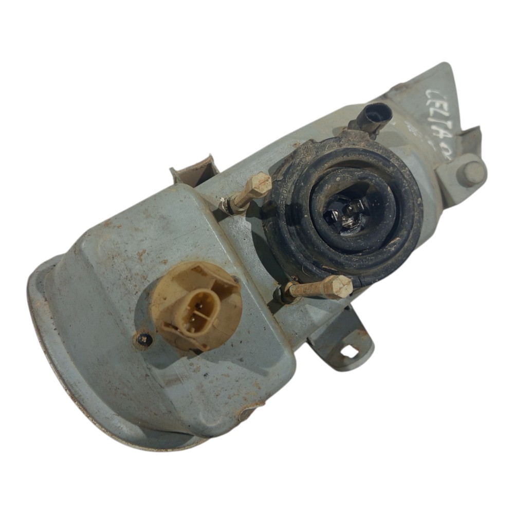 Farol Dianteiro Lado Direito Gm/chevrolet Celta Vhc Ano 2004 Direito/passageiro 6
