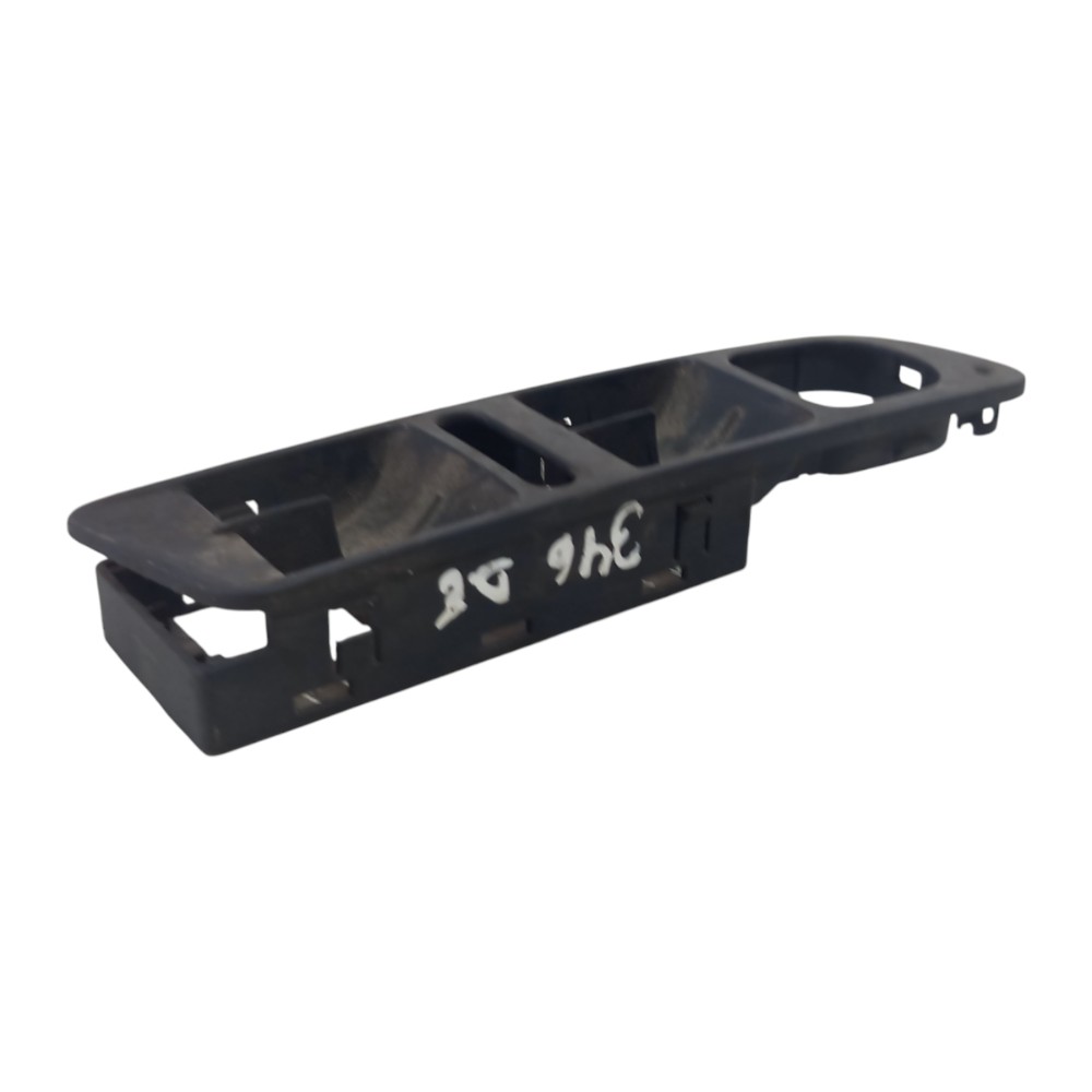 Moldura Comando Vidro Diant Esquerdo Vw Tiguan 2012 A 2017 2