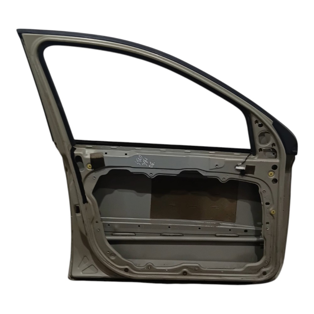 Porta Dianteira Esquerda Fiat Stilo 4P 2003 2004 A 2012 5