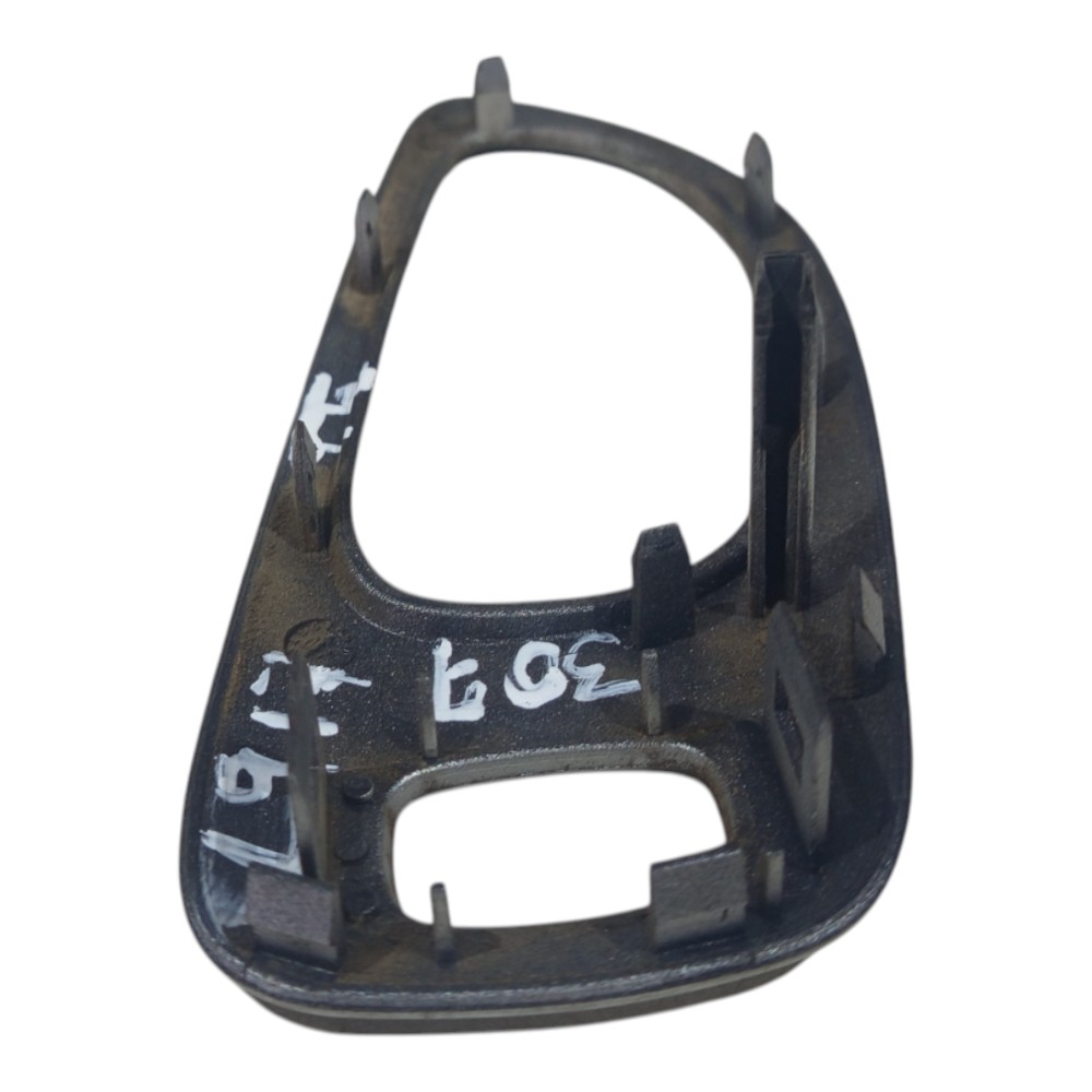 Moldura Maçaneta Interna Traseiro Ld Peugeot 307 2005 A 2011 Prata Traseira 4