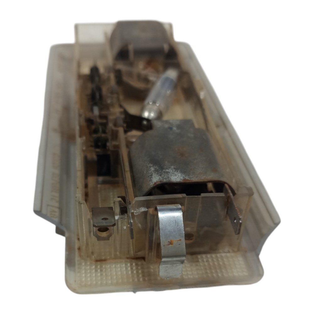 Luz Teto Cortesia Ford Escort 1997 A 2003 Avaria Moldura 2