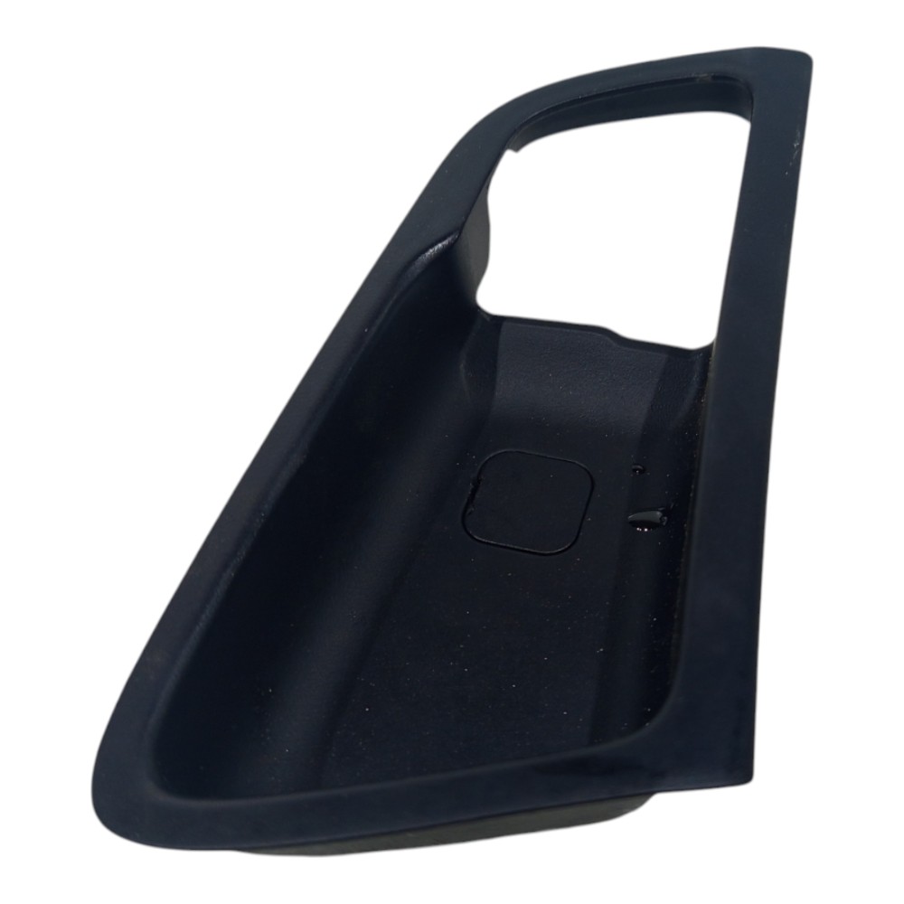 Moldura Maçaneta Dianteira Direita Hyundai I30 2009 A 2012 2