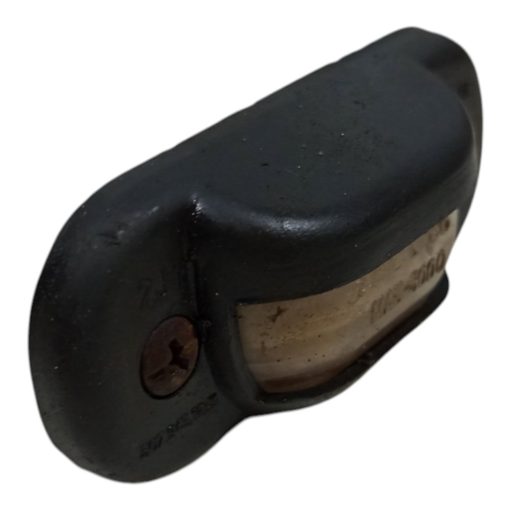 Luz Lanterna Placa Traseira Volkswagen Santana 1998 A 2006 3