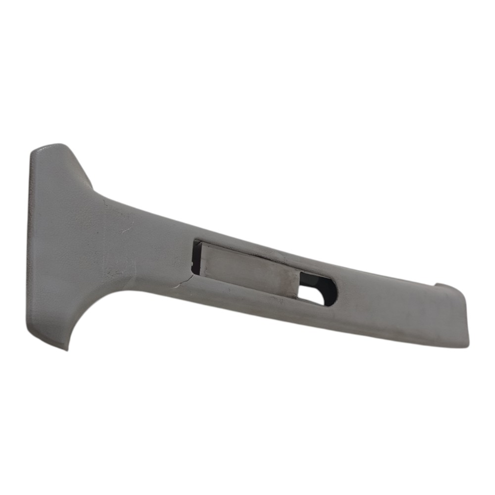 Moldura Coluna Central Direita Ford Fiesta Avaria 95 A 2001 7