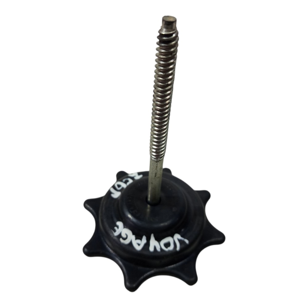 Parafuso Fixador Estepe Volkswagen Voyage 2008 2009 A 2012 5