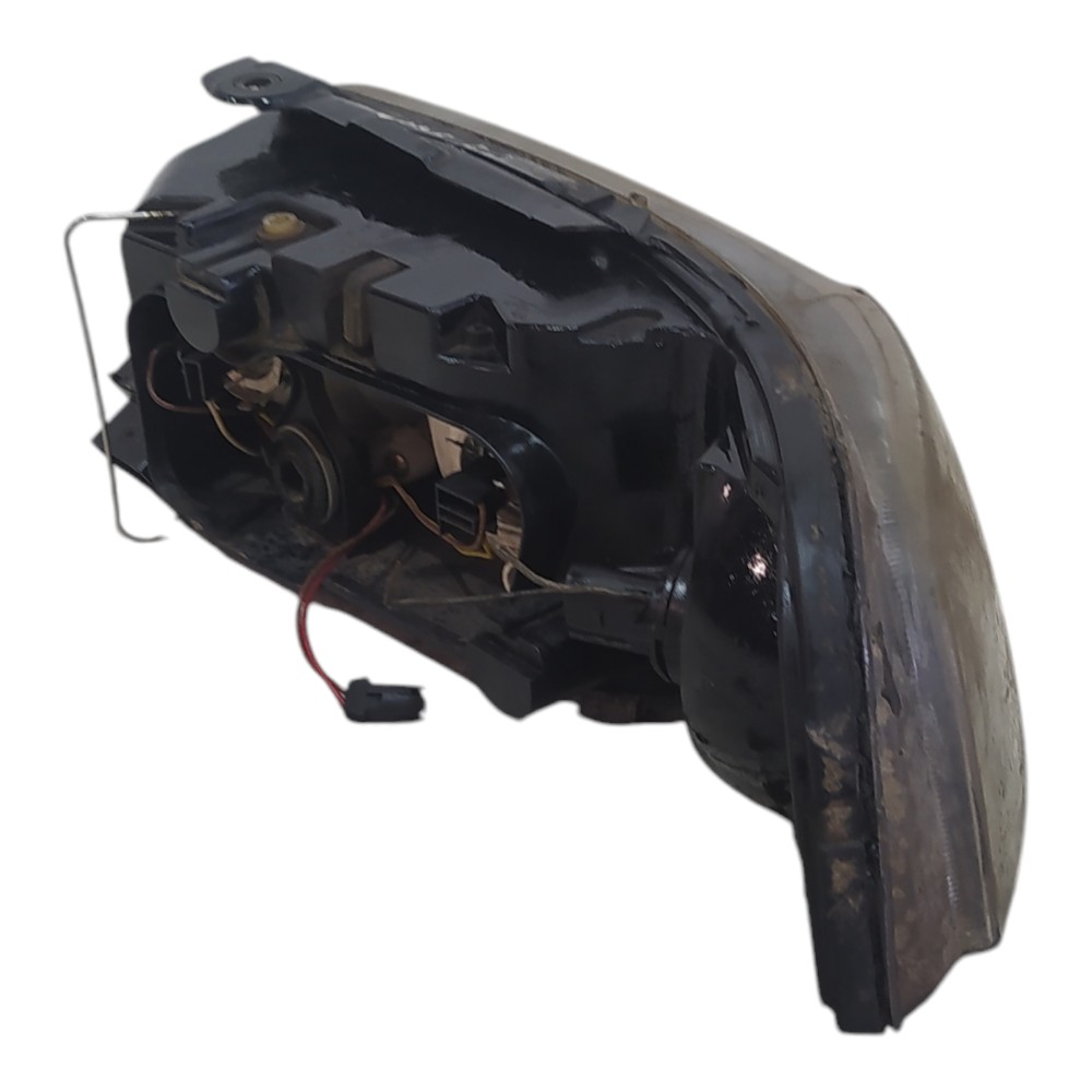 Farol Direito Volkswagen Gol G3 Saveiro Parati 2000 A 2005 4