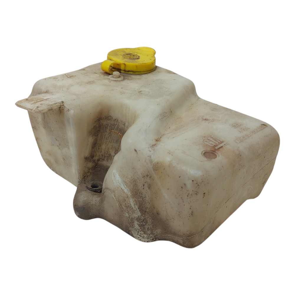 Reservatorio Agua Parabrisa Gm Chevrolet Celta 2001 A 2006 3