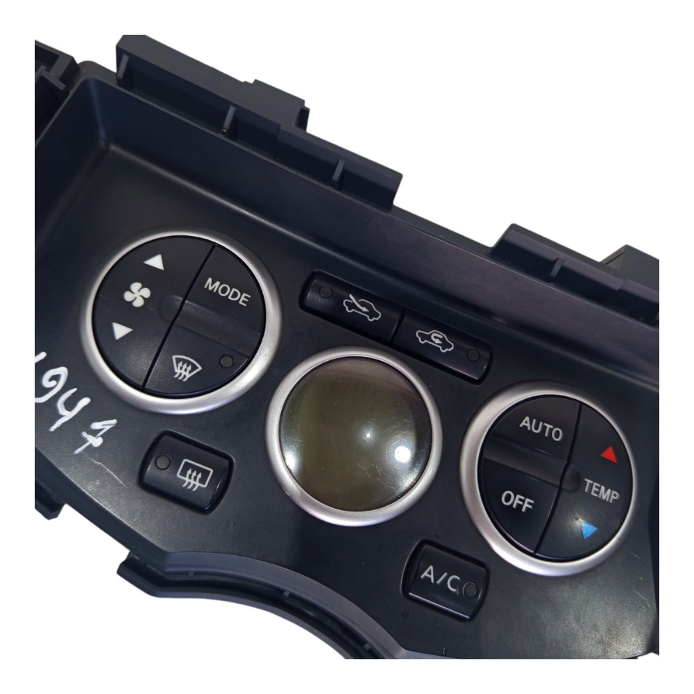 Comando ar condicionado painel nissan livina 1.8 2013 2014 2