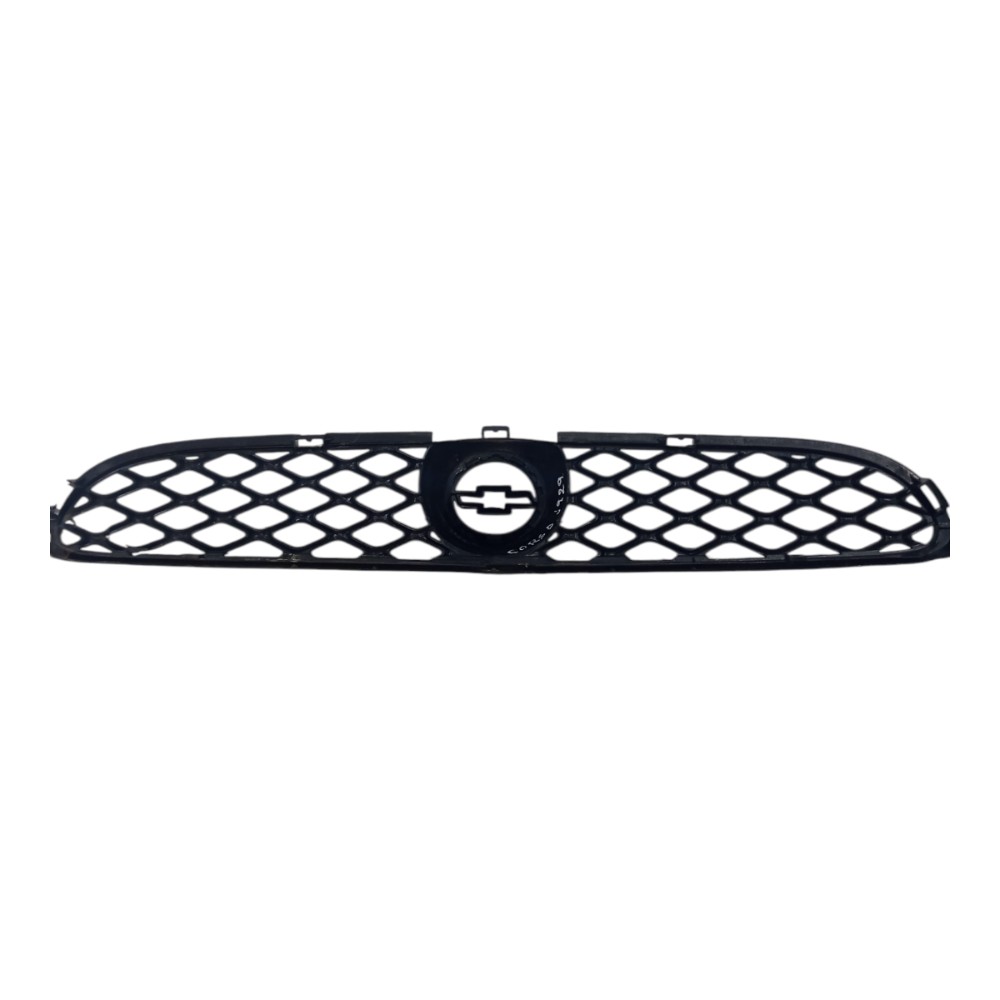 Grade Frontal Para-choque Gm Corsa 1.6 8v 2001 A 2005 1