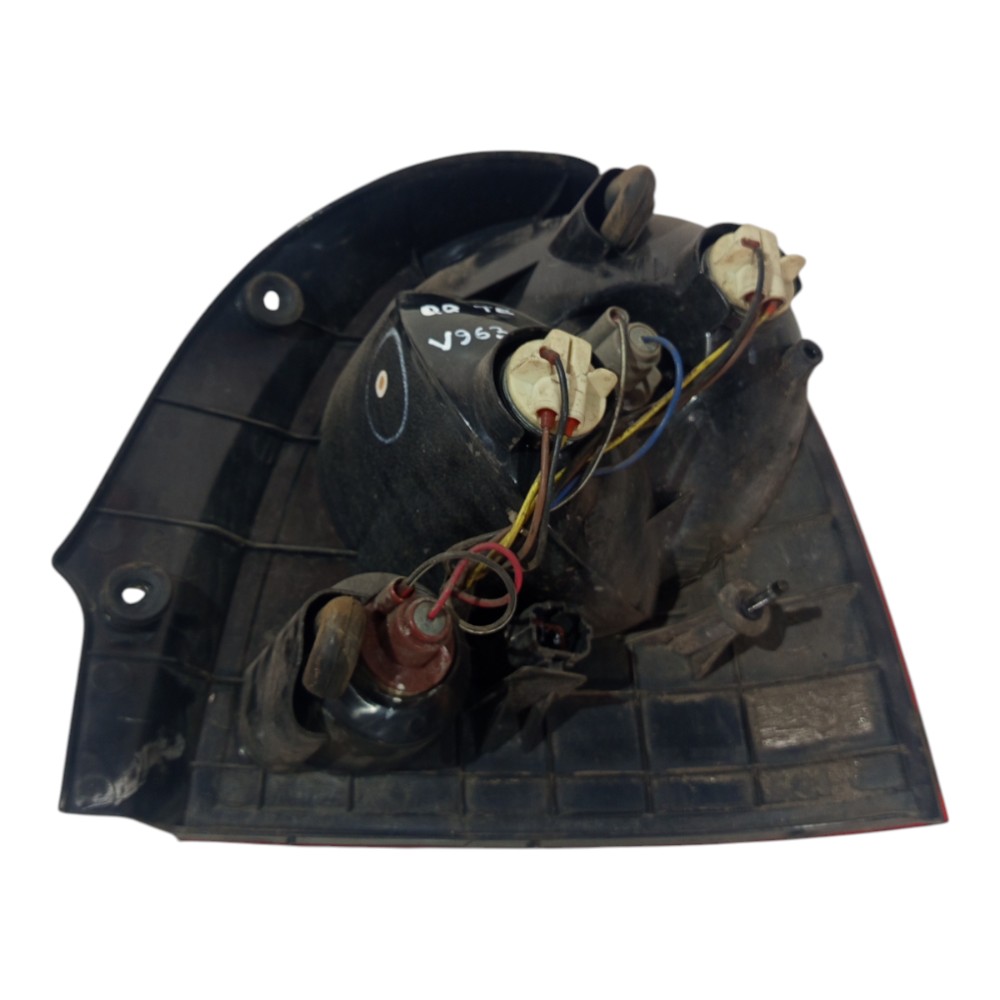 Lanterna Traseira Esquerda Chery Qq 2011 A 2014 9