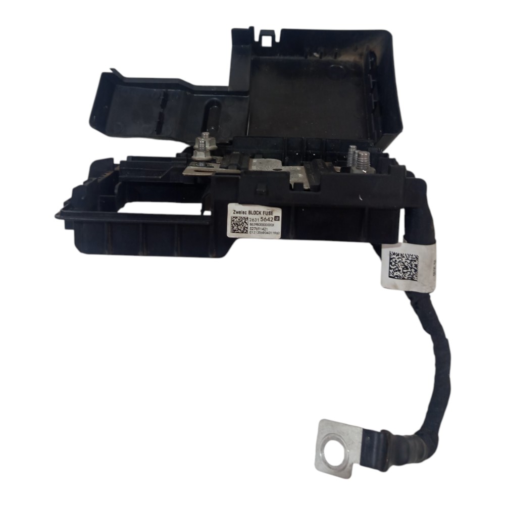 Bloco Fusivel Completo Motor Gm Tracker 1.0 T 2021 A 2024 7