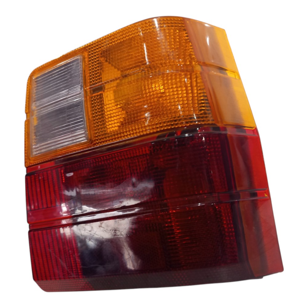 Lanterna Traseira Fiat Uno 1984 1985 1986 1987 A 1997 Direito/passageiro 4