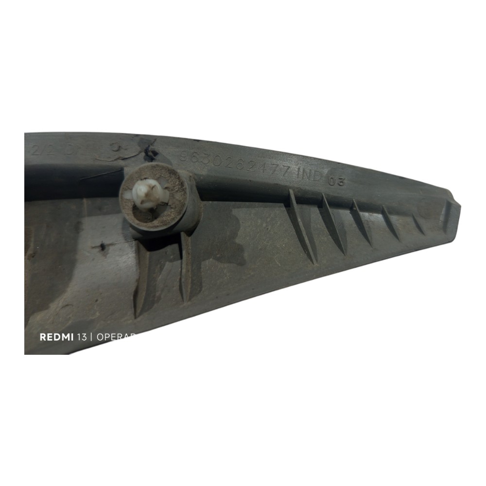 Acabamento Interno Retrovisor Citroen Xsara Picasso 2010 5