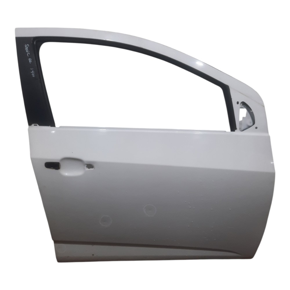 Porta Dianteira Direita Chevrolet Sonic 2013 A 2015 Detalhes Dianteira Direito Branco 1