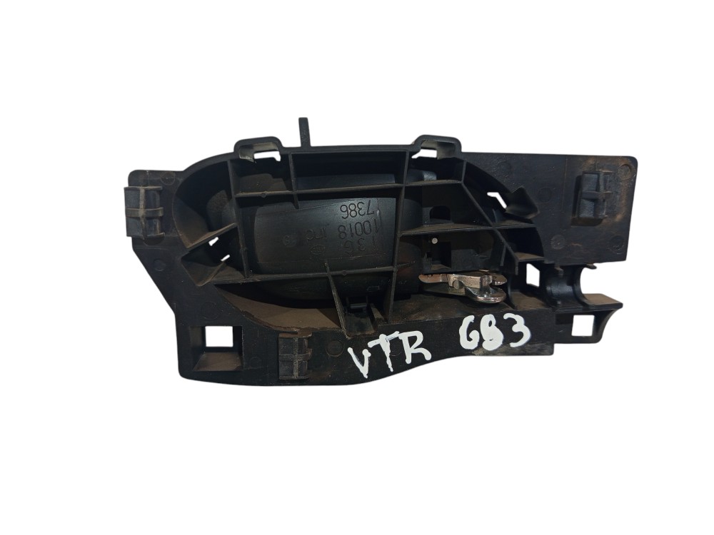 Maçaneta Interna Esquerda Citroen C4 Vtr Pallas 2005 A 2009 Preto Dianteira 2