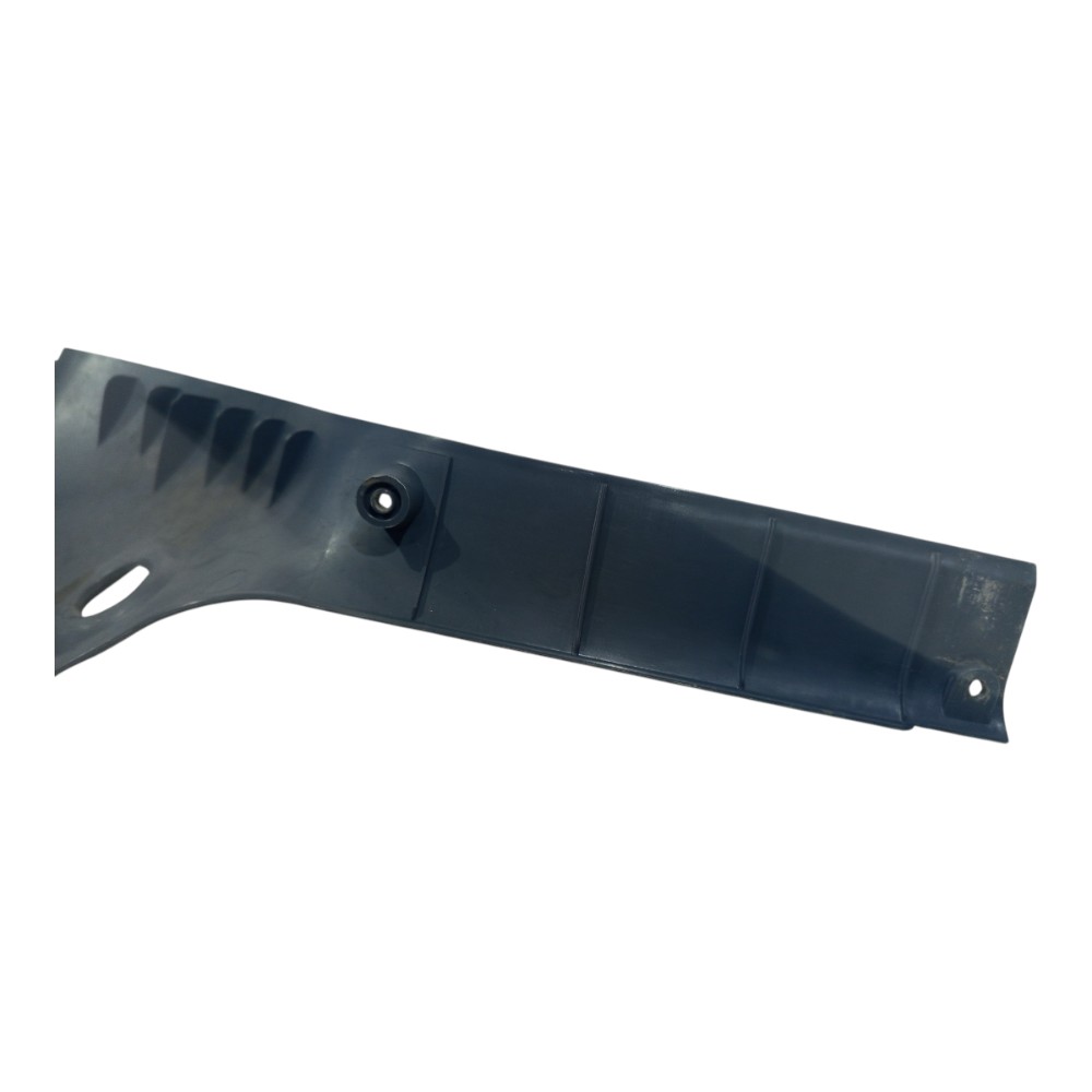 Moldura Coluna Traseira Direita Fiat Palio 1996 1997 A 2003 4
