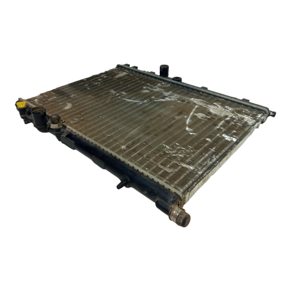 Radiador Agua Peugeot 206 1.4 8v 2000 2001 2002 2003 A 2012 1