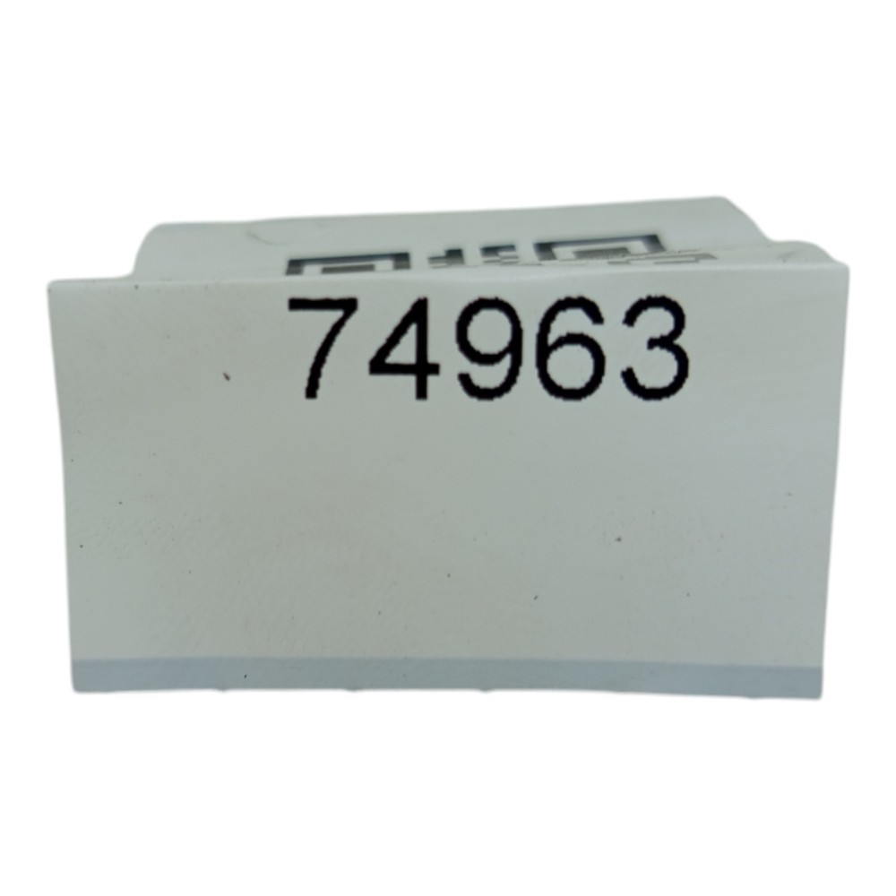 Moldura Inferior Painel Hyundai I30 1.8 2013 2014 A 2017 8