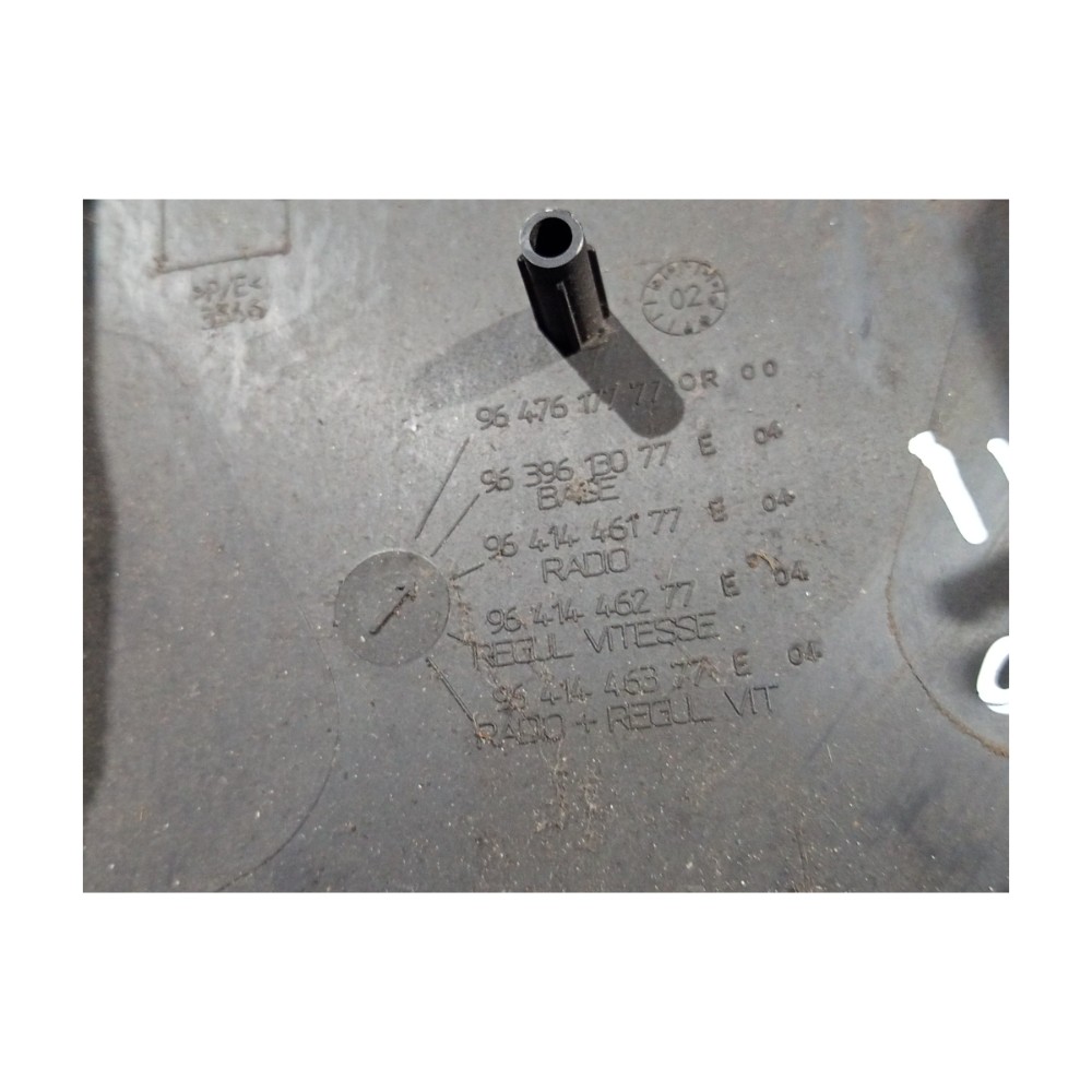 Moldura Acabamento Coluna Direção Peugeot 206 2000 A 2010 8