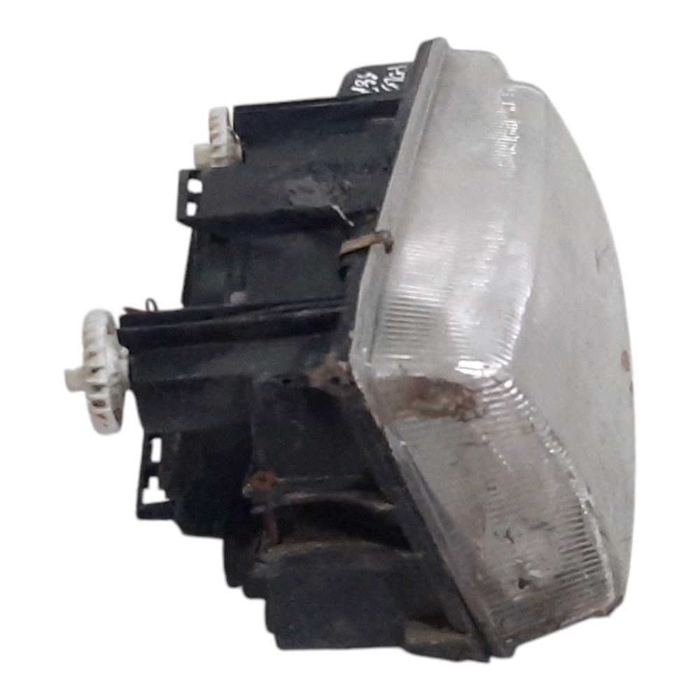 Farol Lado Direito C/avaria Volkswagen Van Polo 1997 A 2002 2