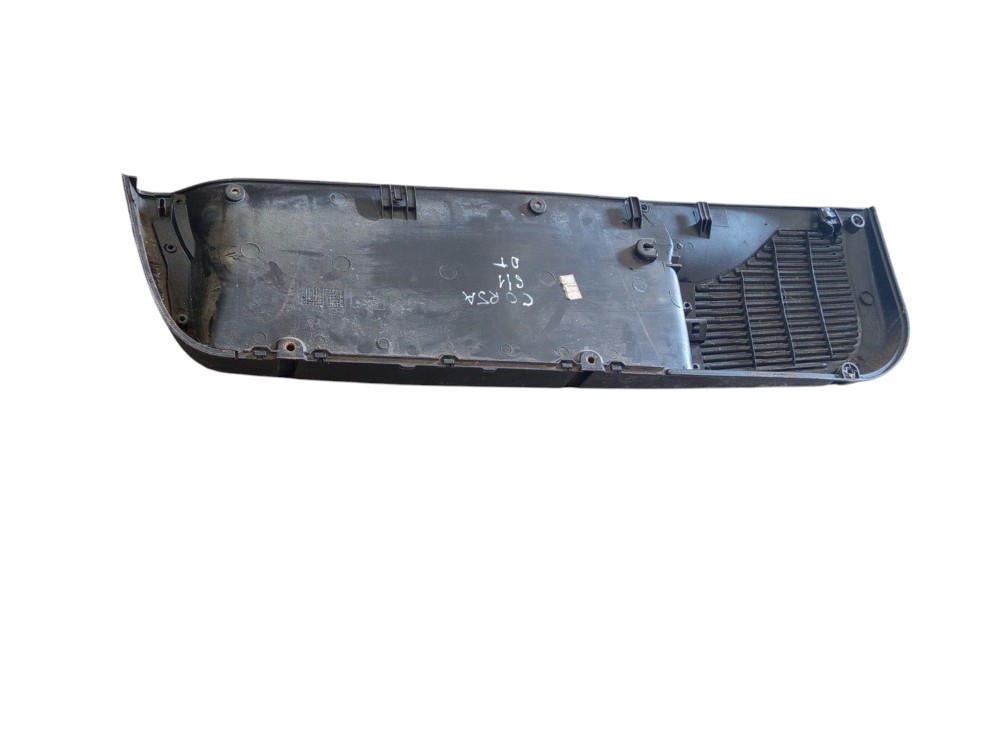 Acabamento Forro Porta Traseiro Direito Gm Corsa 1994 A 2004 1