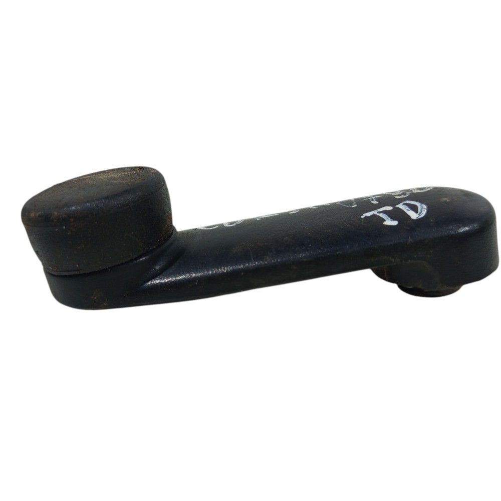 Manivela Vidro Traseiro Direito Gm Corsa 1994 A 1998 Preto 4