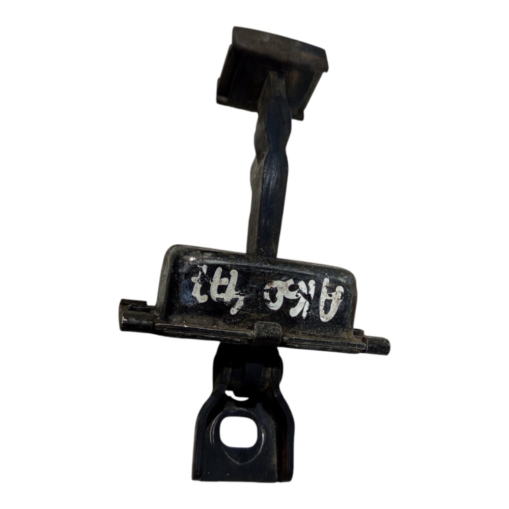 Limitador Porta Traseira Esquerda Mercedes A160 2000 A 2010 3