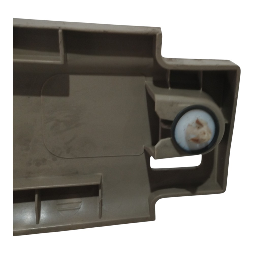 Soleira Porta Dianteira Esquerdo Freelander 2 09 Beje Usado Bege 6