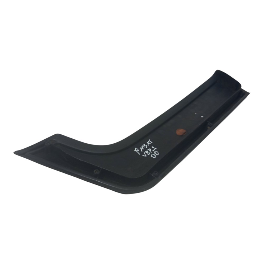 Porta Treco Dianteiro Direito Volkswagen Passat 1993 A 1997 6