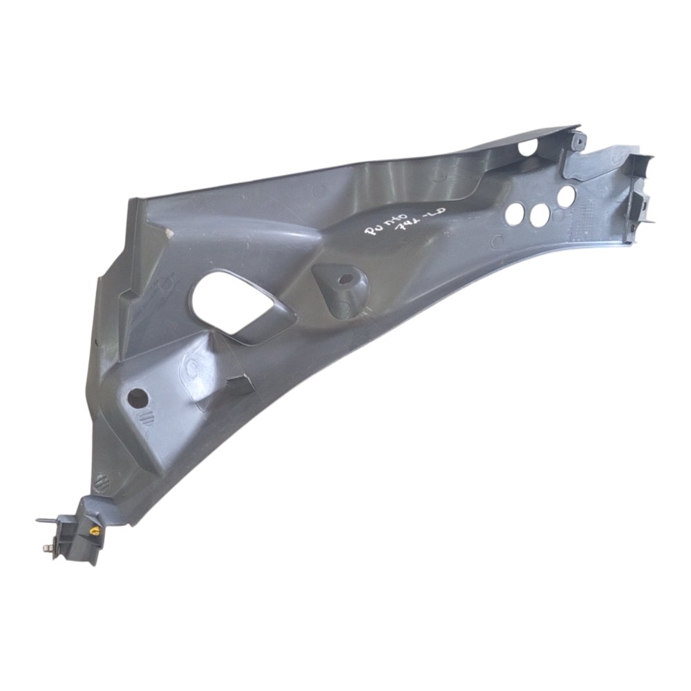 Acabamento Traseiro Direito Fiat Punto 2008 2009 2010 A 2012 4