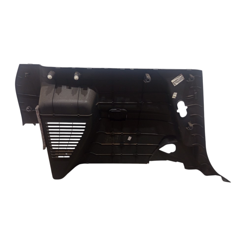 Forro Direito Porta Malas Nissan Livina At 1.8 16v 2009 A 13 6