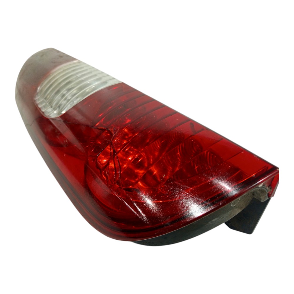 Lanterna Direita Com Detalhes Fiat Doblo 2010 2011 A 2016 Direito/passageiro 2