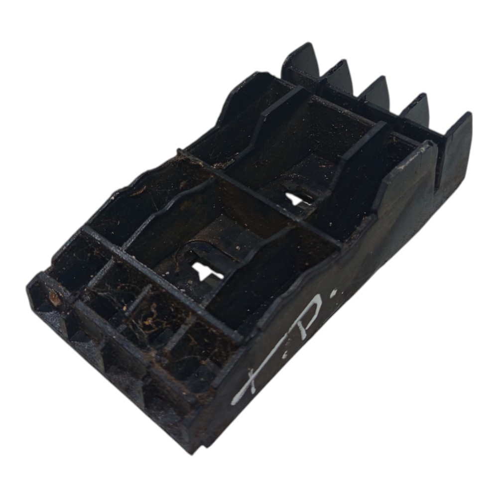 Suporte Parachoque Trasei Direi Chevrolet Corsa 1994 A 2010 5
