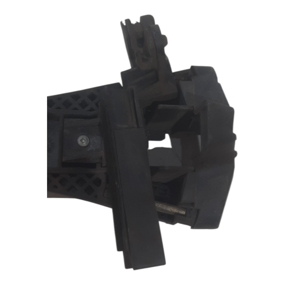 Suporte Maçaneta Externa Dianteira D Mercedes A160 1999 A 05 8