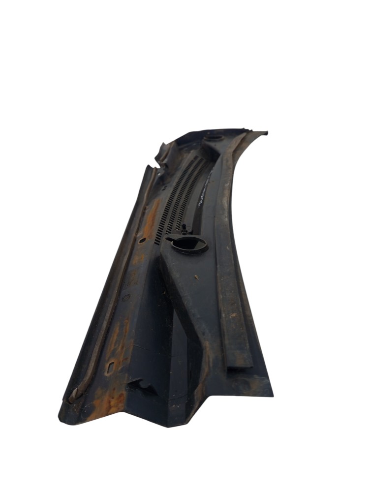 Moldura De Parabrisa Esquerda Churrasqueira Nissan Sentra 4