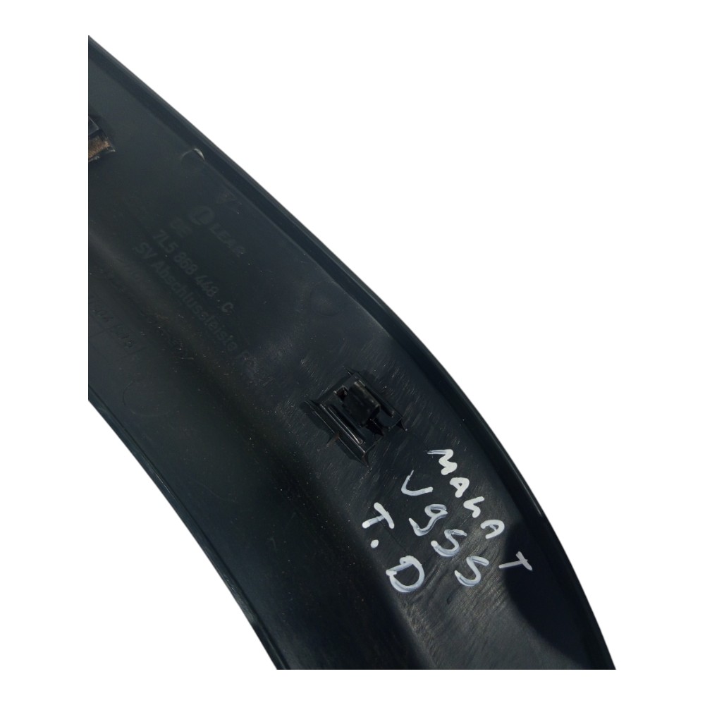 Moldura Porta Mala Direito Porsche Cayenne 2003 A 2006 4