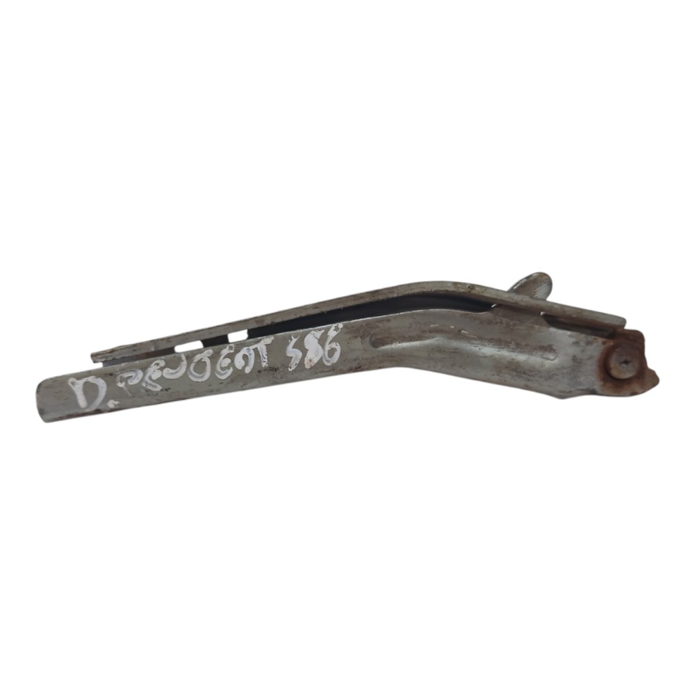 Dobradiça Dianteira Direita Capô Peugeot 206 2001 A 2009 6