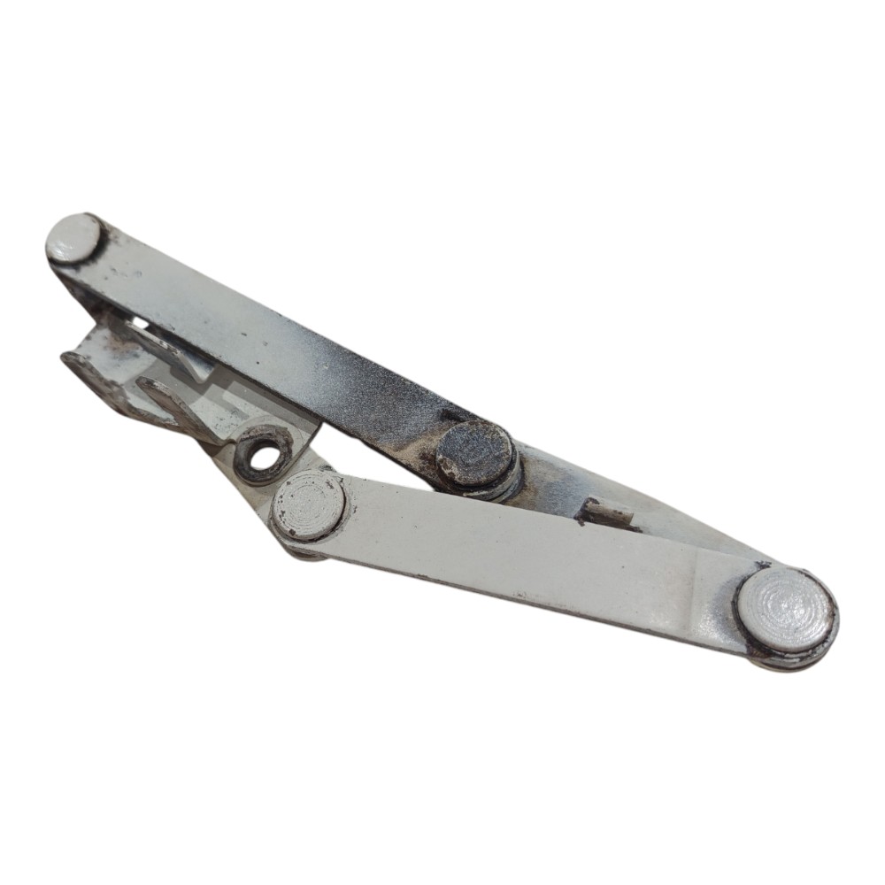 Dobradiça Capô Direito Volkswagen Santana 1999 2000 A 2006 1