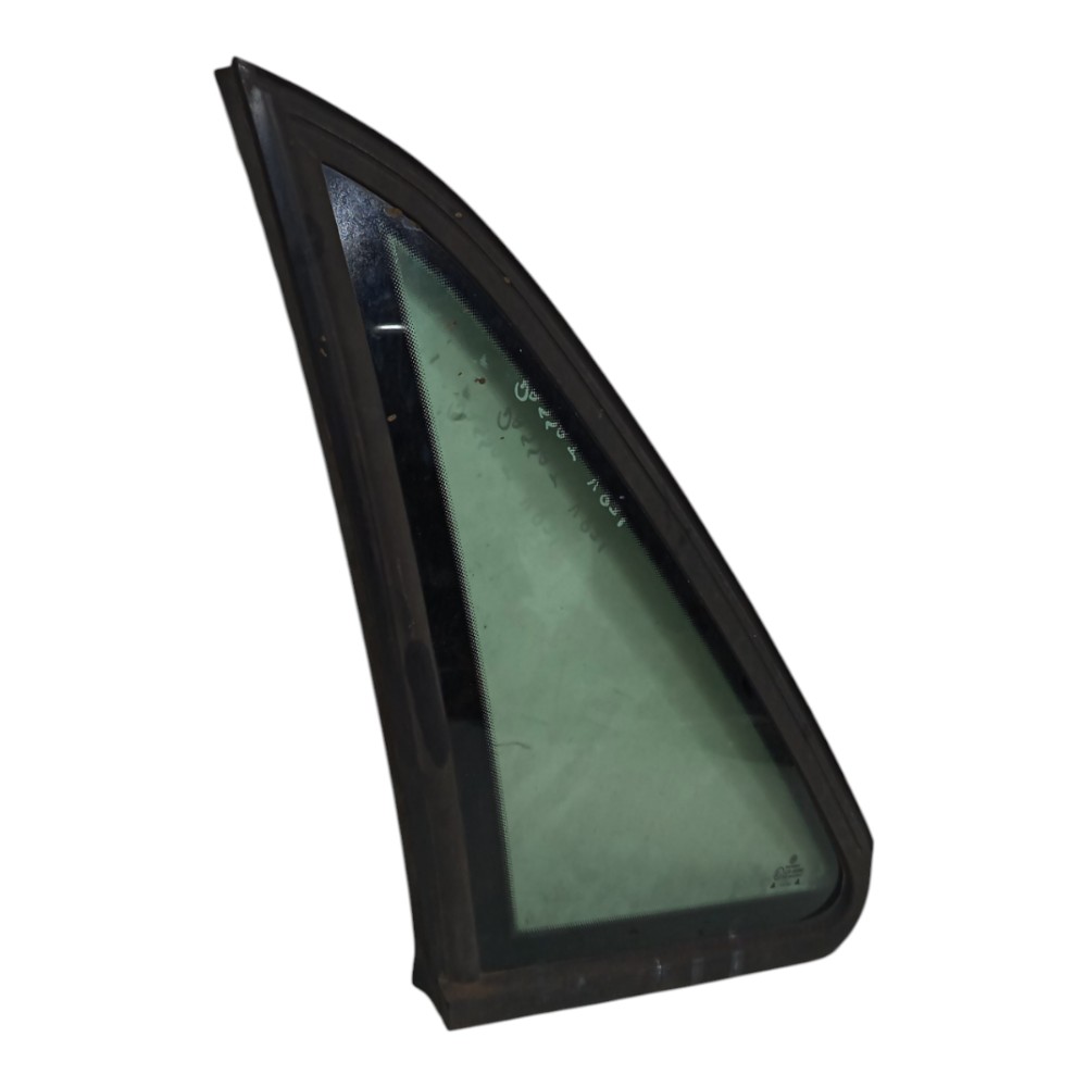 Vidro Fixo Traseiro E Volkswagen Passat 1991 1992 A 1996 7