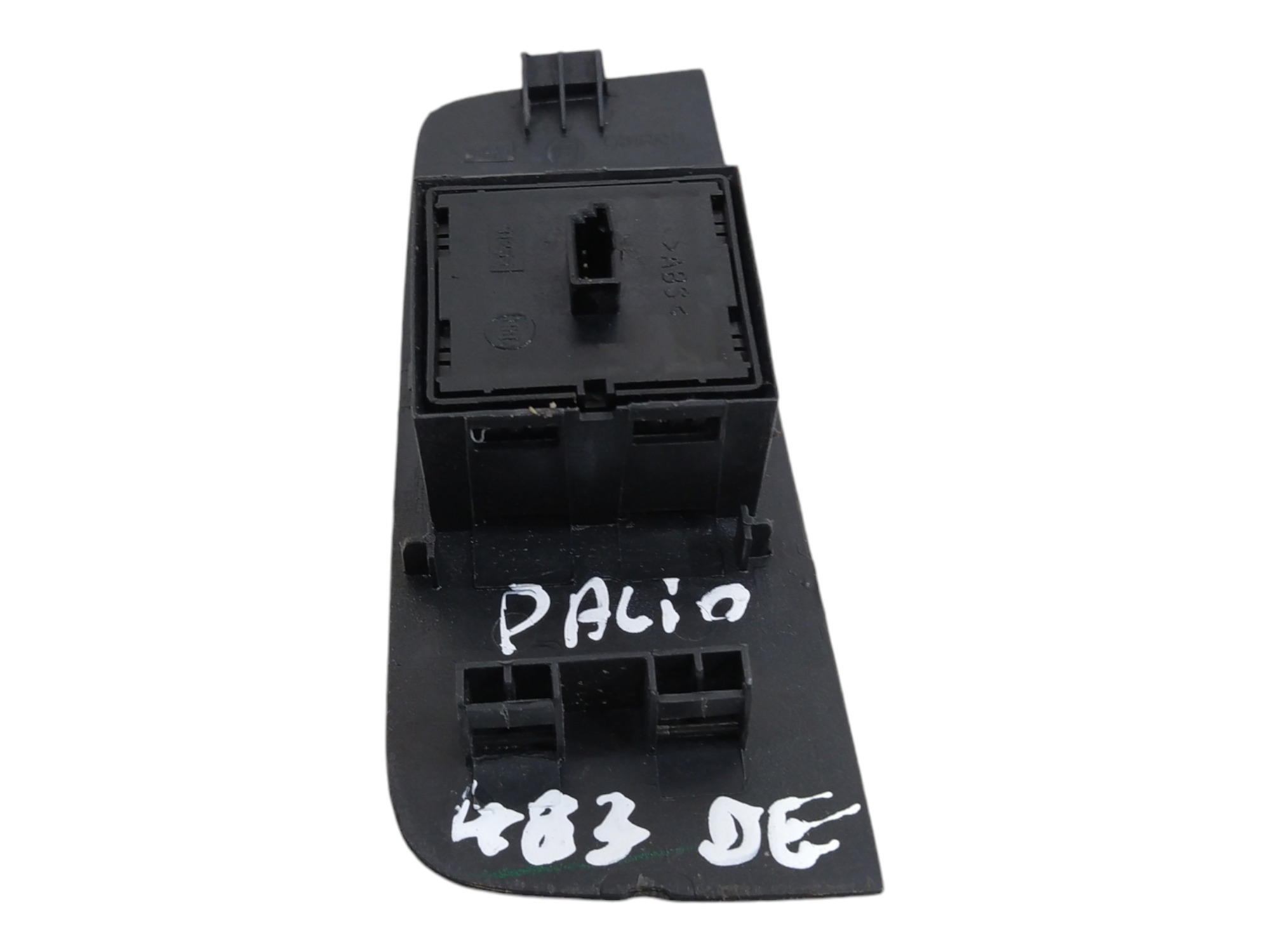 Botão Vidro Elétrico Dianteiro E Fiat Palio Bbb 2008 A 2014 1