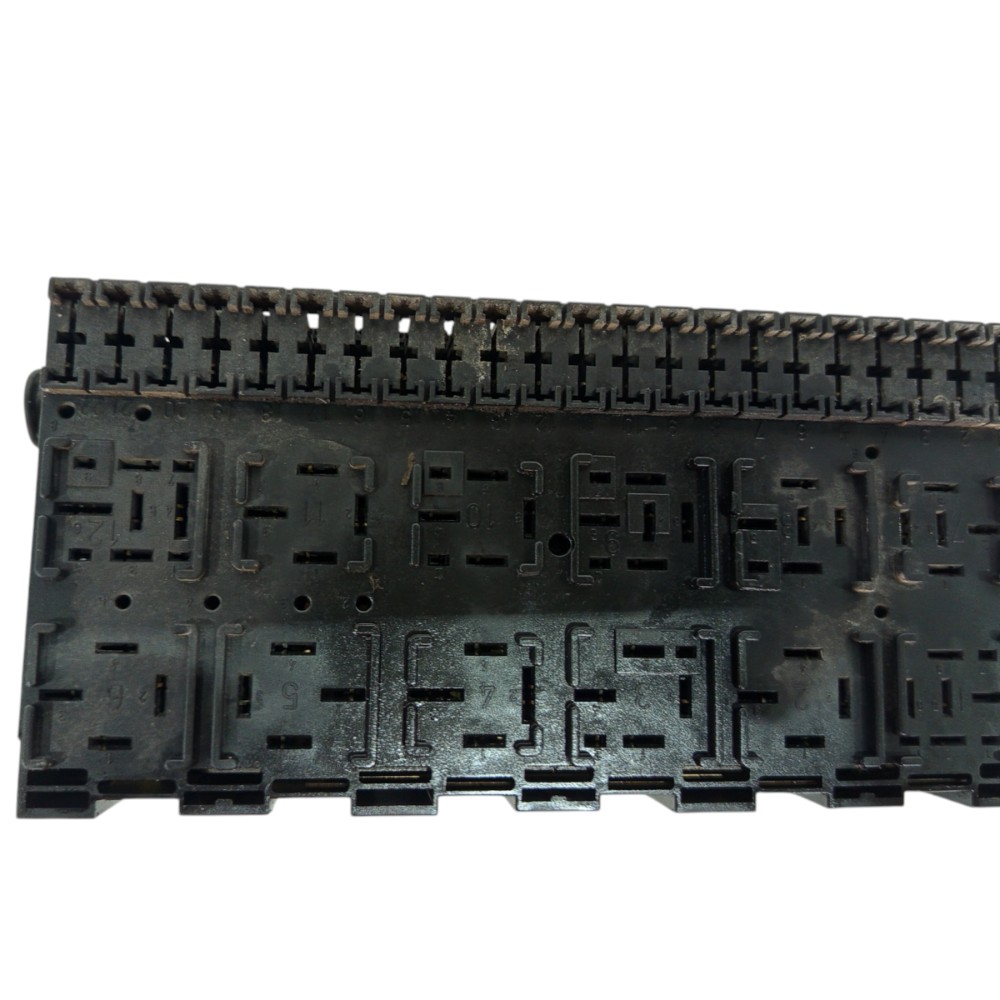 Caixa Fusivel Volkswagen Golf Glx 2.0 1994 A 1999 357937039 3