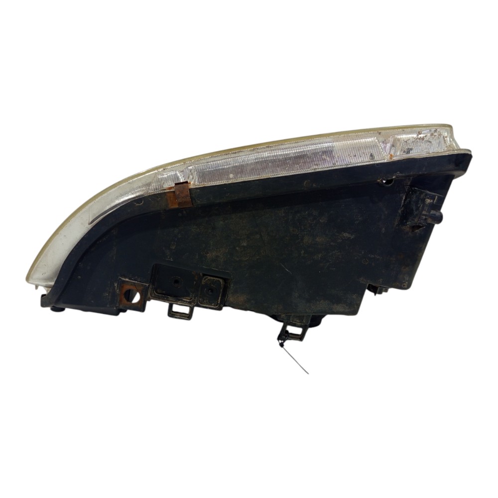 Farol Dianteiro Direito Audi A3 2000 2001 2002 a 2006 Avaria 1