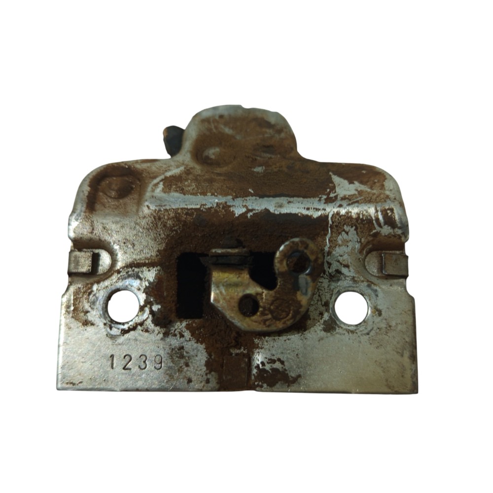 Fechadura Tampa Traseira Gm Corsa 1994 1995 1996 A 2007 2