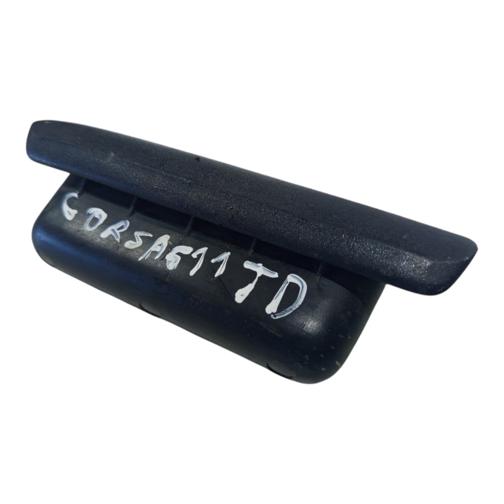 Moldura Puxador Traseira Direita Gm Corsa 1996 A 2005 5