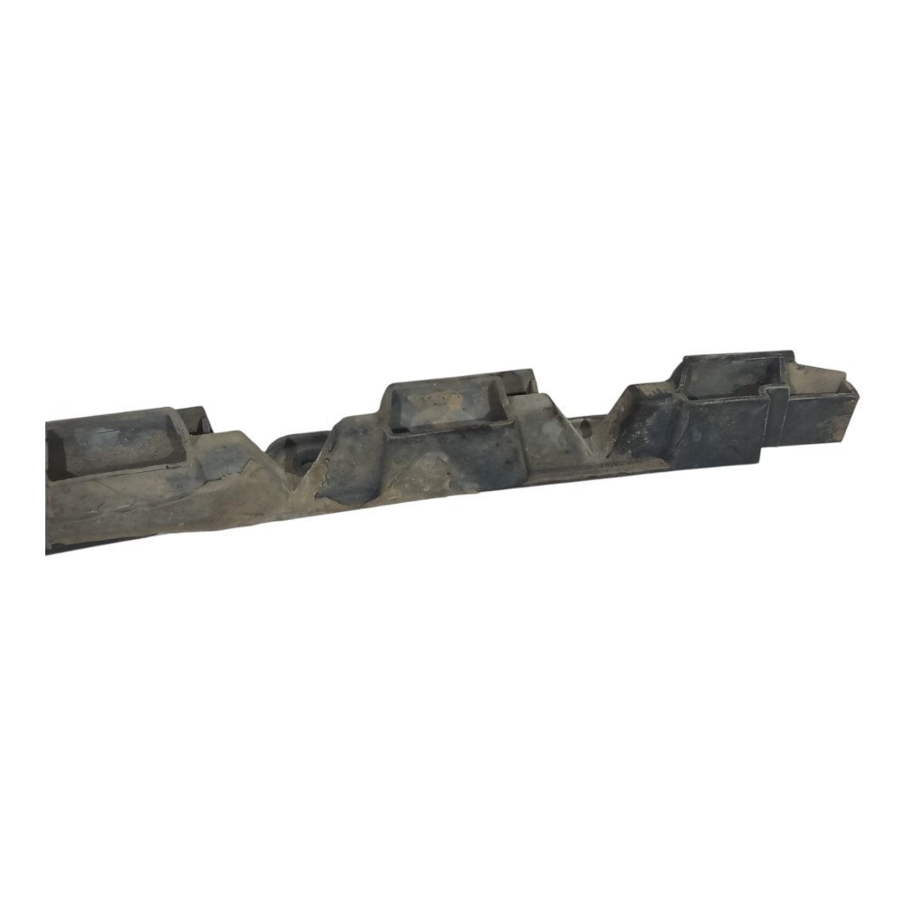 Guia Parachoque Traseiro Peugeot 307 Sw 2002 2003 A 2010 5