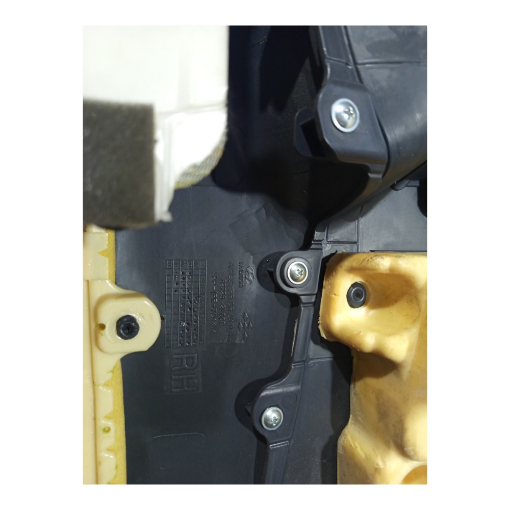 Forro Porta Traseira Direita Hyundai I30 2009 2010 11 A 2013 9